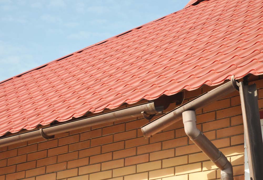 a section of gutter that’s pulling away from the gutter it’s attached to