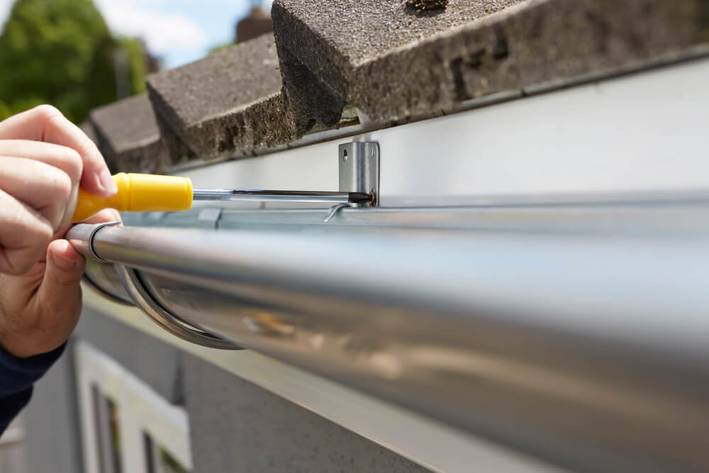 Installing Gutters